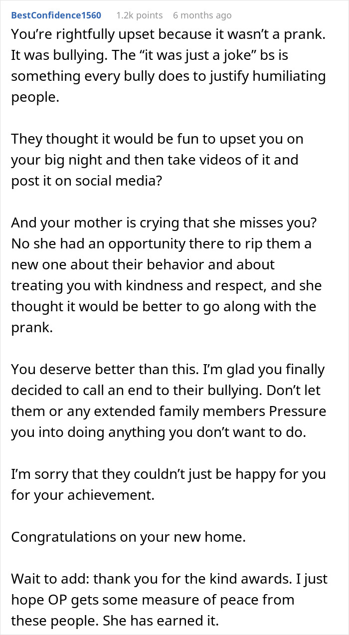 Comment discussing a fake legal notice prank by family stages causing a woman to cut contact due to bullying. Comment discussing a fake legal notice prank by family stages causing a woman to cut contact due to bullying.