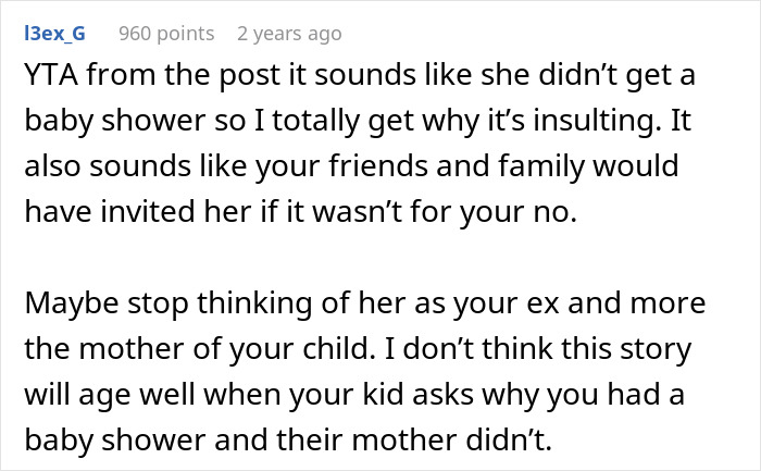 Screenshot of a Reddit comment discussing a man’s baby shower with friends and the pregnant ex’s reaction to it. - 17