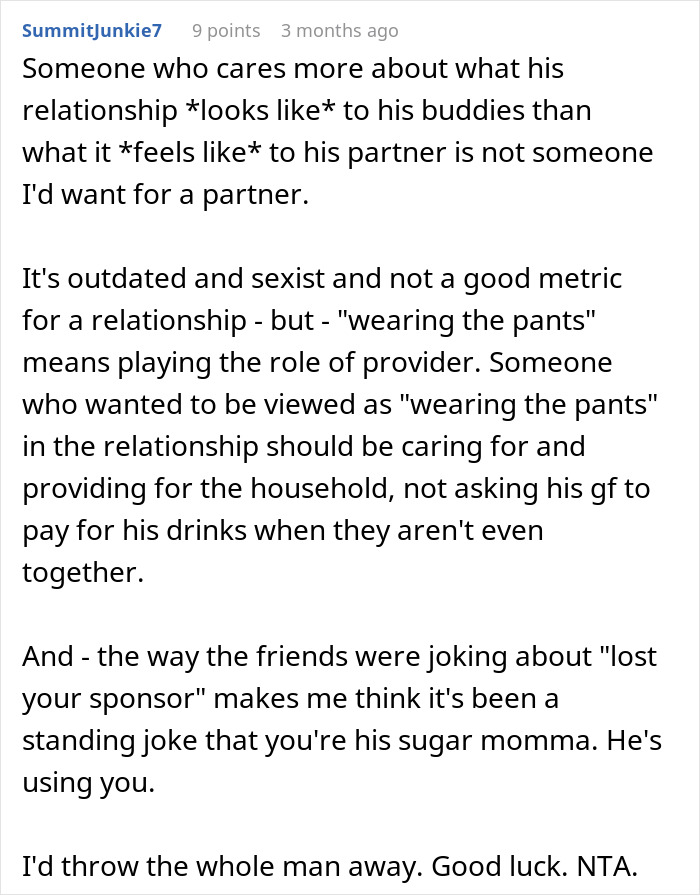 Comment discussing boyfriend upset when girlfriend refuses to pay for drinks in front of friends, highlighting relationship roles and respect. - 38