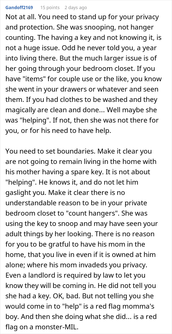 Screenshot of a forum post discussing privacy concerns about mother-in-law having a house key without fiancee’s knowledge. - 31