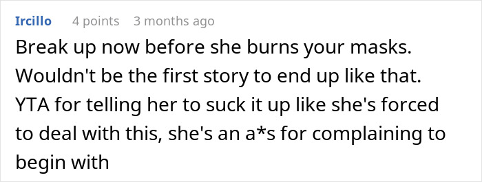 Screenshot of a Reddit comment discussing a guy’s huge clown collection and relationship issues with his girlfriend. Screenshot of a Reddit comment discussing a guy’s huge clown collection and relationship issues with his girlfriend.