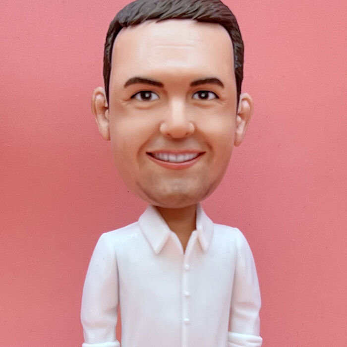 We Turn People’s Photos Into Custom Bobbleheads, And Some Of These Results Are Hilariously Adorable