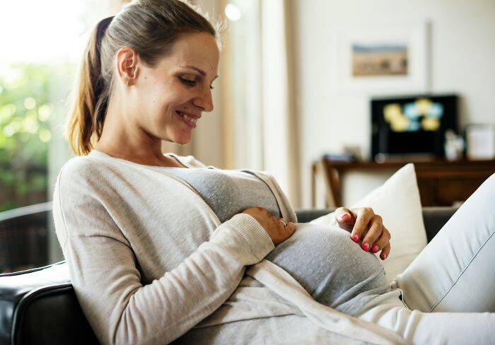 “We Know What Toxic Masculinity Looks Like, What Does Toxic Femininity Look Like?” (44 Answers) - 33