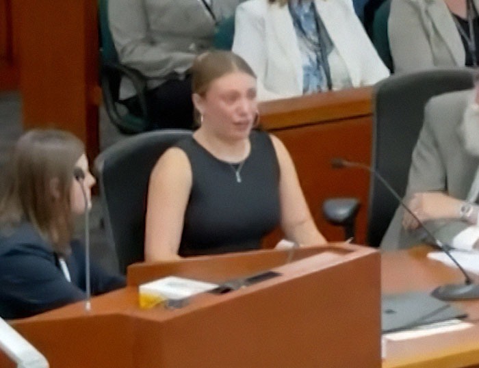 Kaylee Goncalves' sister testifies emotionally during Idaho massacre trial, confronting Bryan Kohberger in court. - 14