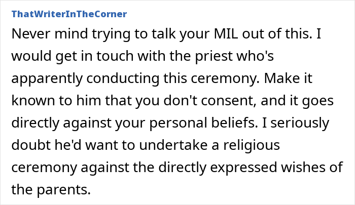 Text post discussing a MIL demanding a more Christian baby name causing discomfort for the mom.