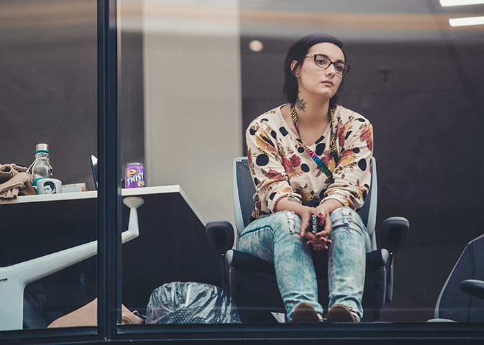 &ldquo;AITA For Not Telling My Friend She Was Getting Fired Which Led To Her Getting Super Fired?&rdquo;