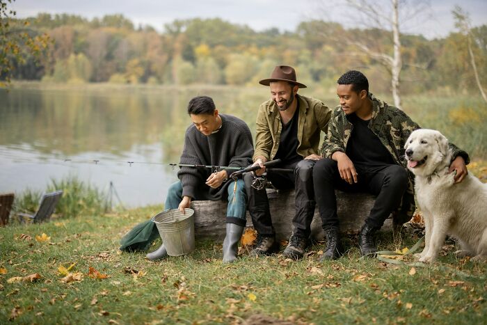 30 Things That Are Normal For Men, But Women Don’t Do