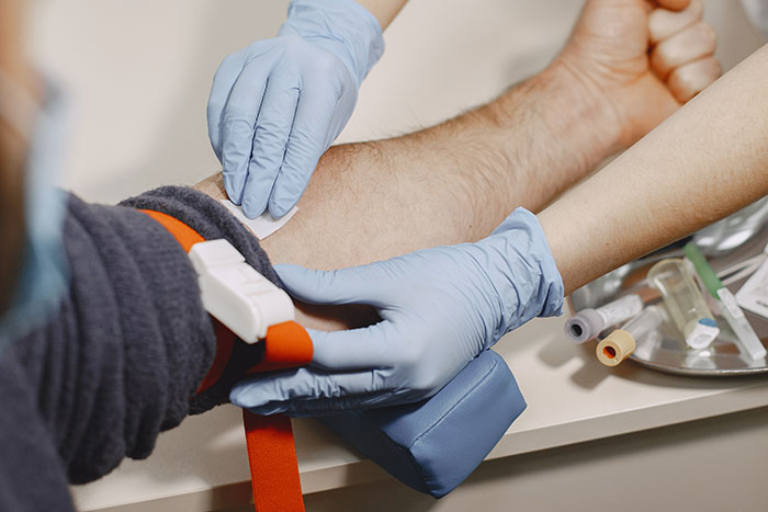 50 Hospital Employees Share The Strangest Cases They’ve Had