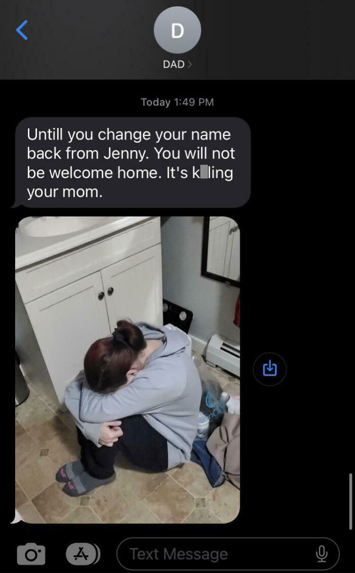 Text message from dad displaying toxic behavior, with a photo of a person sitting on the floor upset and withdrawn.