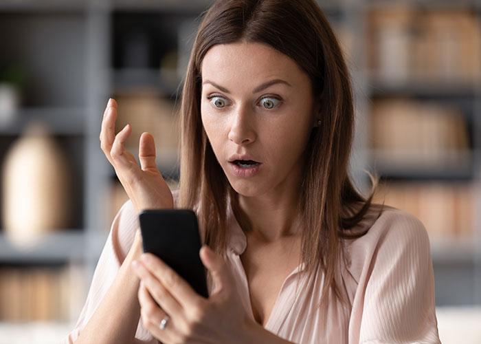 “What Is The Scariest Story You Know That Is 100% True?” (40 Creepy Answers)