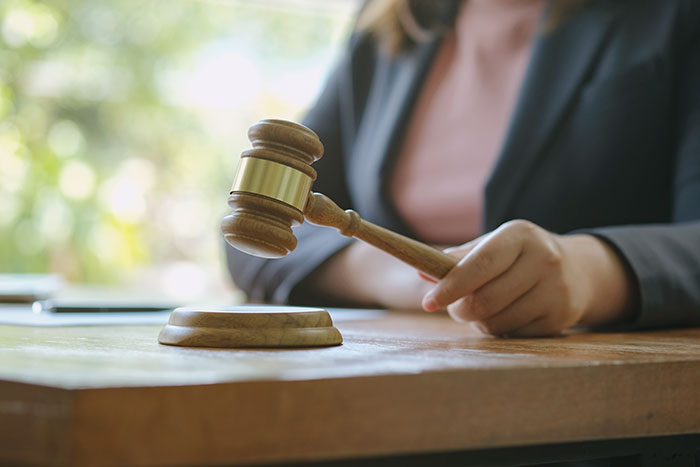 Unemployed Person Cheats The System And Lands Great Job Through Months Of Lies Unemployed Person Cheats The System And Lands Great Job Through Months Of Lies