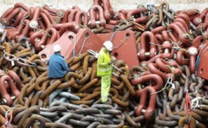 91 Pics That Show Why Extremely Large Things Can Be So Scary And Eerie (New Pics)