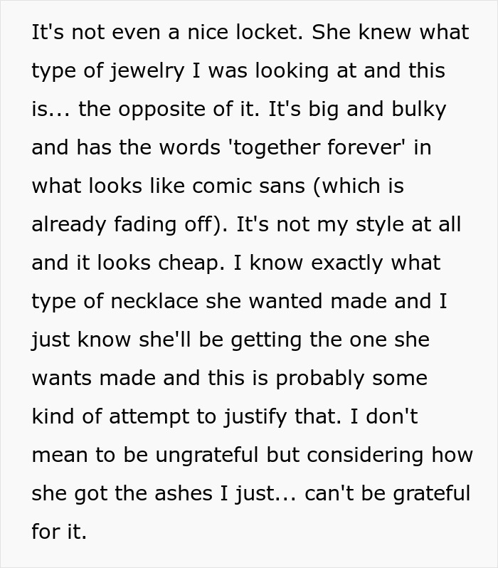 Alt text: Text discussing entailed grandma causing family drama after stealing grandson&rsquo;s ashes and dismissing its importance.