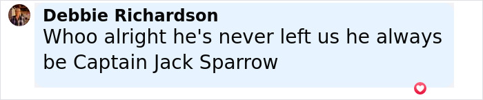 Comment by Debbie Richardson expressing support for Johnny Depp as Captain Jack Sparrow amid Fantastic Beasts casting changes.