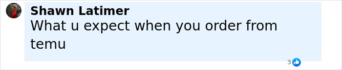 Sarah Jessica Parker with an awkward expression reacting to Lauren S&aacute;nchez's Vogue cover during a viral moment.