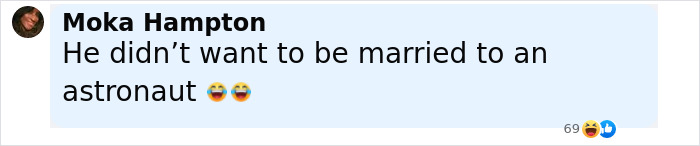 Comment on social media about Katy Perry and Orlando Bloom breakup, expressing disbelief and humor with laughing emojis. Comment on social media about Katy Perry and Orlando Bloom breakup, expressing disbelief and humor with laughing emojis.