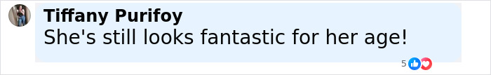 Comment saying she's still fantastic for her age shown on social media with praise for supermodel 60 body without filters. - 20