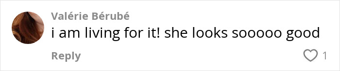 Comment praising Lindsay Lohan&rsquo;s fresh-faced glow, highlighting a youthful appearance amid plastic surgery discussions.