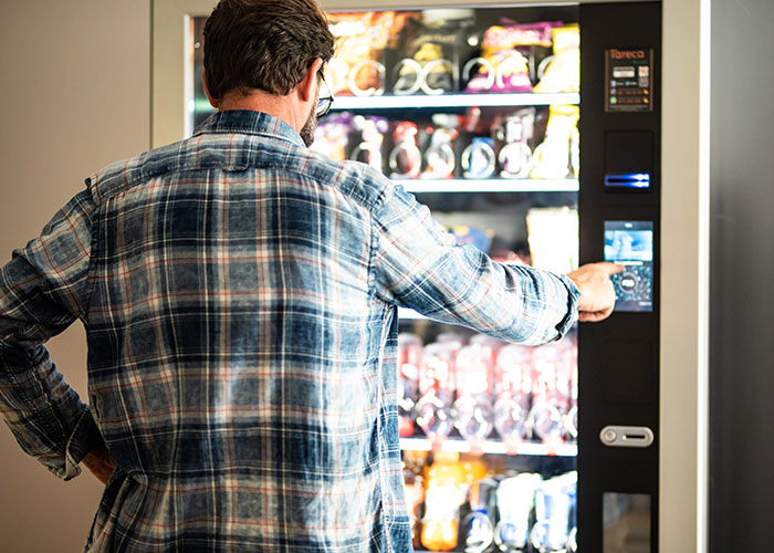 50 Extremely Dangerous Things We All Do Without Thinking