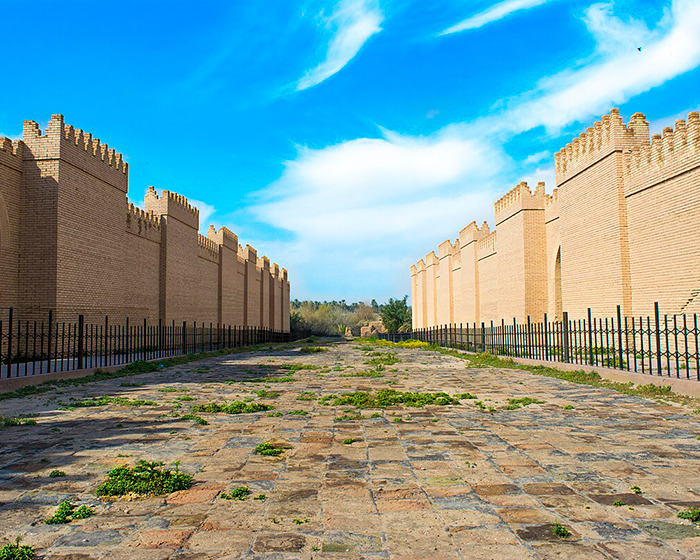 Ancient brick walls under a bright sky representing the site where scientists decipher mysterious 3,000-year-old text revealing women's roles. Ancient brick walls under a bright sky representing the site where scientists decipher mysterious 3,000-year-old text revealing women's roles.