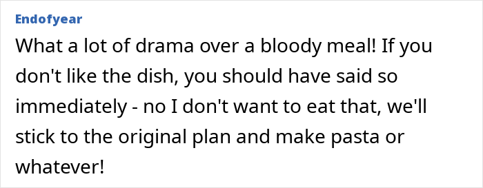 Text post showing a woman&rsquo;s regret about a trip with a friend and husband after ruined plans and rising tensions.