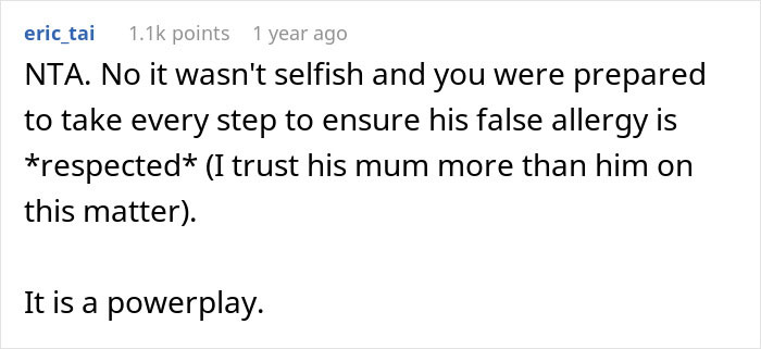 Screenshot of a forum comment discussing a man upset about his girlfriend buying a peanut butter cake for work.