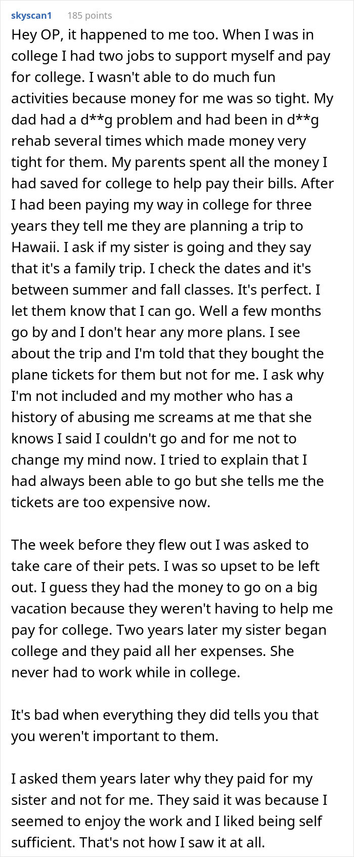 "I Cried So Much I Had Cramps": Woman Freaks Over Family Vacation, People Tell Her To Grow Up