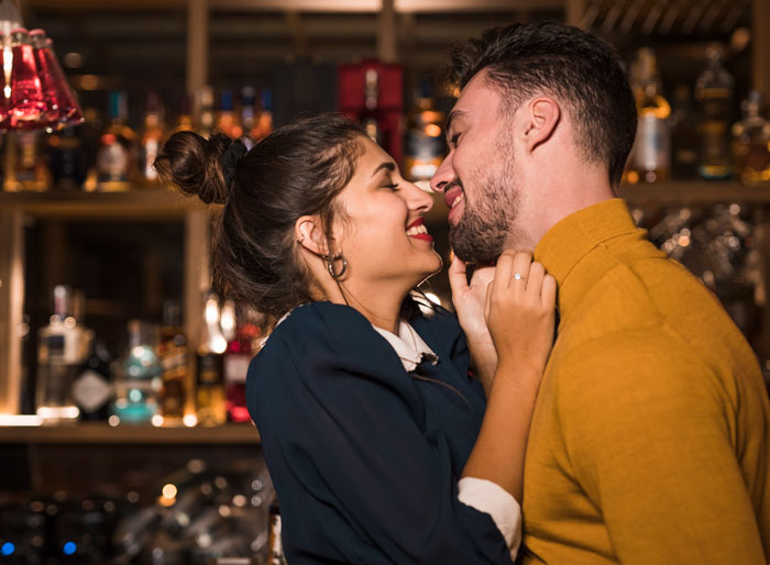 44 Times Hero Bartenders Didn't Hesitate To Step In When Women Were Uncomfortable