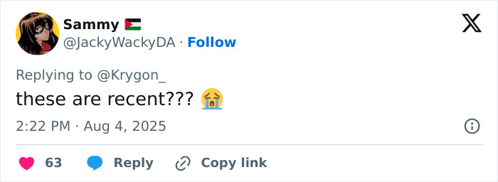 Tweet from Sammy questioning if Andrew Garfield&rsquo;s look is recent, expressing surprise with a crying emoji.