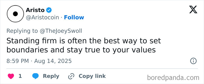 Screenshot of a tweet praising Joey Swoll for standing firm and setting boundaries in a controversial discussion about men under 5'10.