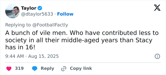 Screenshot of a social media reply criticizing online trolls targeting a soccer team&rsquo;s new signing announcement.