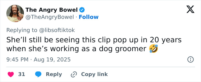 Screenshot of a viral tweet commenting on karma striking a prosecutor who threatened police officers during an arrest.