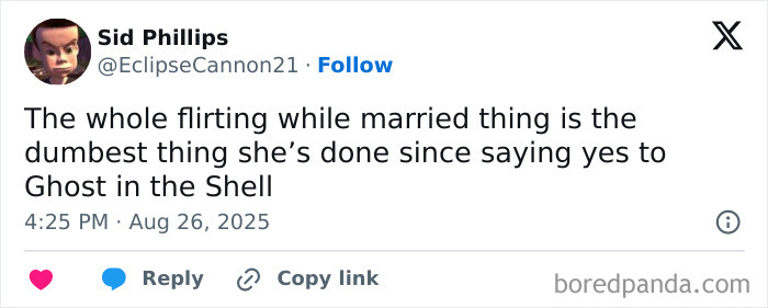 Twitter post by Sid Phillips reacting to Jonathan Bailey and Scarlett Johansson&rsquo;s racy selfie, sparking heated responses.