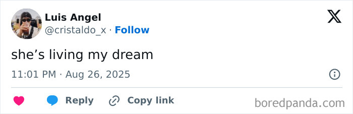 A social media post reacting to Jonathan Bailey and Scarlett Johansson&rsquo;s racy selfie causing heated responses online.