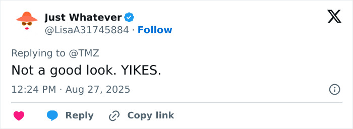 Tweet reacting to a viral facelift, mentioning starting to look like Michael Jackson and aging gracefully debate. Tweet reacting to a viral facelift, mentioning starting to look like Michael Jackson and aging gracefully debate.