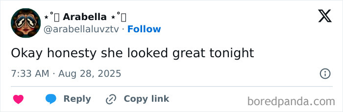 Screenshot of a tweet praising Meghan Trainor looking skinnier than ever at a premiere, highlighting body positivity discussion. Screenshot of a tweet praising Meghan Trainor looking skinnier than ever at a premiere, highlighting body positivity discussion.