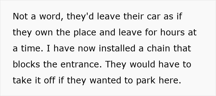 Text on screen showing a complaint about cars blocking an entrance, related to a young woman threatening cops pregnant woman.