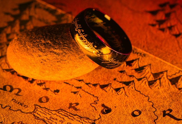 “We Regret Nothing”: 45 Totally Unnecessary But Hilarious Wedding Spends - 10