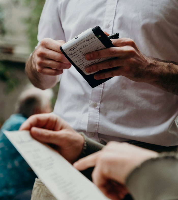 44 Ways Americans Out Themselves In Public Without Even Realizing It