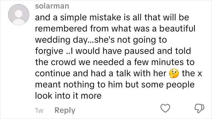 Comment discussing confusion over bride&rsquo;s reaction after groom says ex&rsquo;s name during wedding vows.