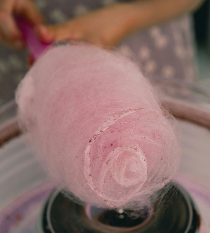 “We Regret Nothing”: 45 Totally Unnecessary But Hilarious Wedding Spends - 29