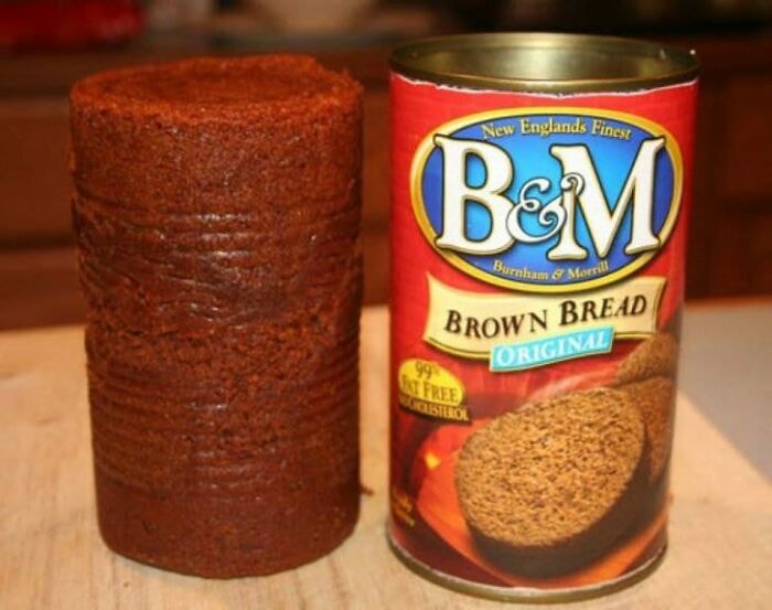 Canned B&M brown bread loaf next to its can, representing food nobody should eat for physical and mental health.