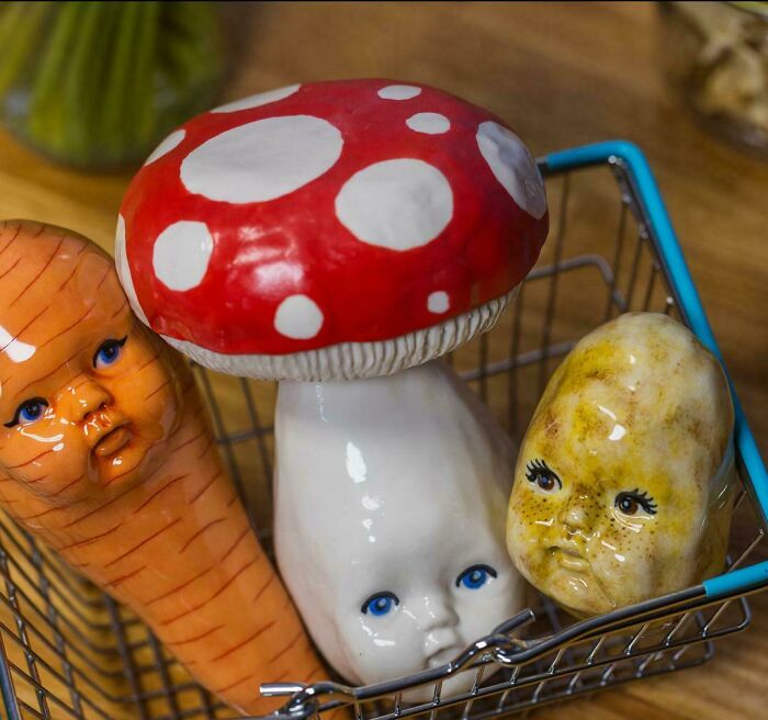 Ceramic figurines with unusual faces and quirky designs showing awful taste but great e*******n in art.