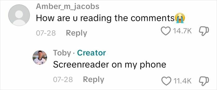 Social media comments showing questions and answers about experiences of people who do not see using screenreaders.