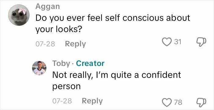 Commenter asking about self-consciousness, with response from confident blind person in an online discussion.