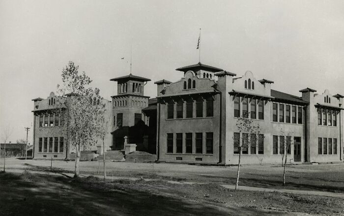 Historic black and white photo of early 20th century building capturing the birth of Vegas with vintage architecture.