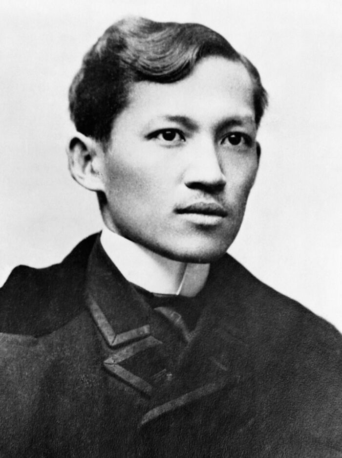 Black and white portrait of a Filipino man in formal 1890s clothing showcasing the Philippines in the 1890s contrast.