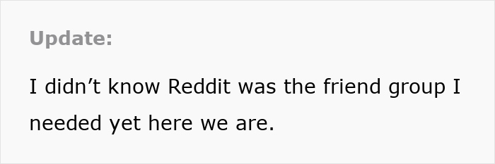 Text update about a guy fussing over his girlfriend receiving a cat from another man, leading to a breakup. Text update about a guy fussing over his girlfriend receiving a cat from another man, leading to a breakup.