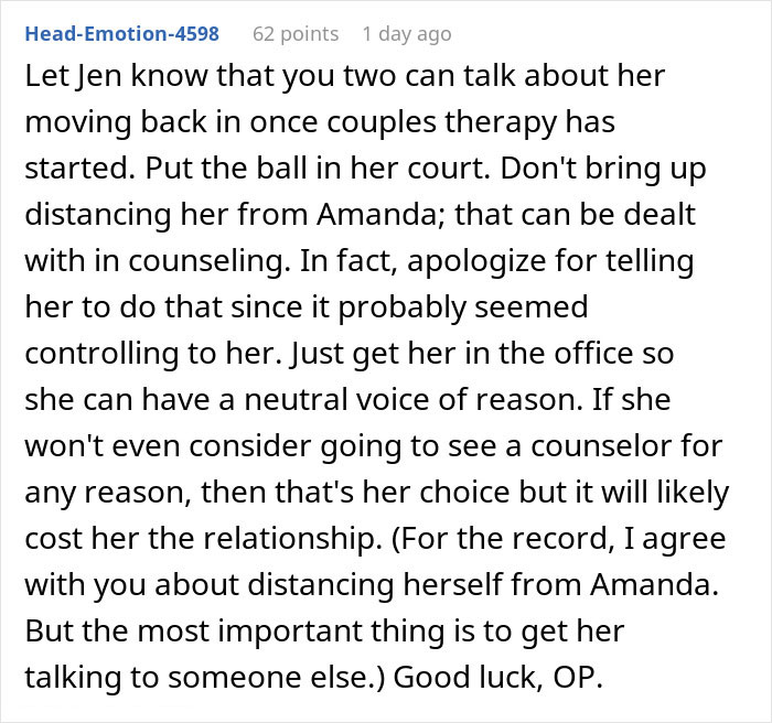 Comment suggesting couples therapy to address pregnant girlfriend&rsquo;s insecurities and relationship ultimatum from her partner.