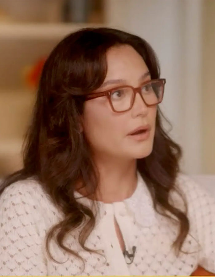 Woman with brown hair and glasses speaking during an interview about Bruce Willis wife heartbreaking health update and family home. Woman with brown hair and glasses speaking during an interview about Bruce Willis wife heartbreaking health update and family home.